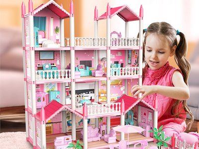 The villa with a child playing at it